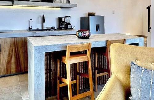 Brisas de Zicatela House | Charming 1-bedroom house Brisas de Zicatela with WiFi, AC, palapa,swimmingpool