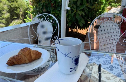 Markopoulo Mesogaias Apartment | Charming 1-Bed Apartment in Porto Rafti