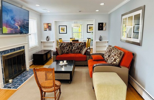 Silver Spring House | Charming 1-bedroom house in Silver Spring with WiFi, AC