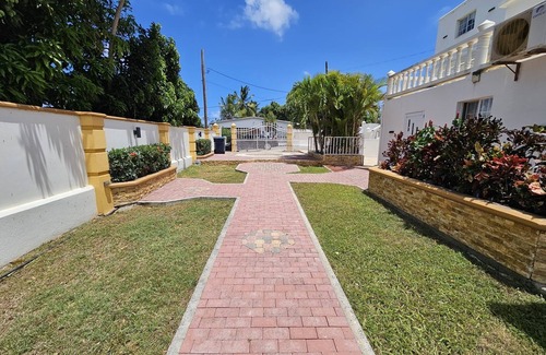 Oranjestad Apartment | Charming 1-bedroom apartment with AC, WiFi in amazing Oranjestad