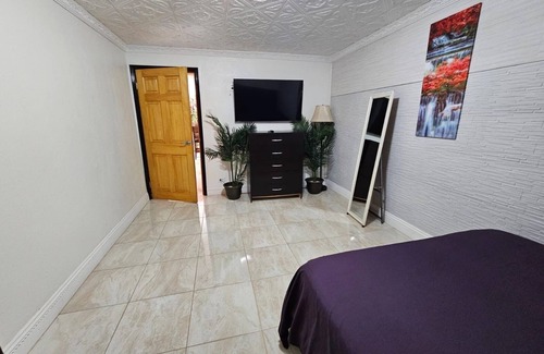 Oranjestad Apartment | Charming 1-bedroom apartment with AC, WiFi in amazing Oranjestad
