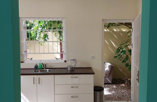 Otrobanda Apartment | Charming 1-bedroom apartment in the artistic city centre of Willemstad