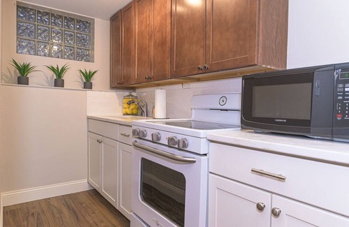 Roselawn Finance Apartment | Charming 1-bedroom apartment with WiFi, AC in enchanting Cincinnati