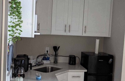 Fedhaven Apartment | Charming 1-bedroom apartment with WiFi, AC in welcoming Poinciana