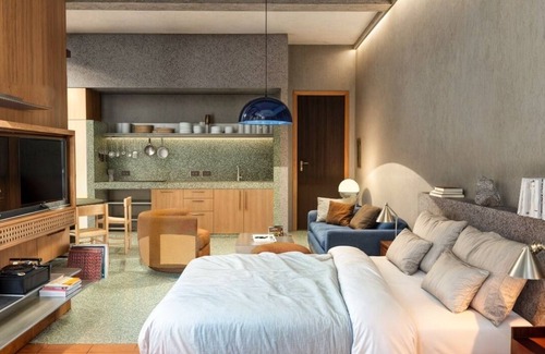 Astorga Apartment | Charming 1-bedroom apartment with AC, WiFi in vibrant Medellín