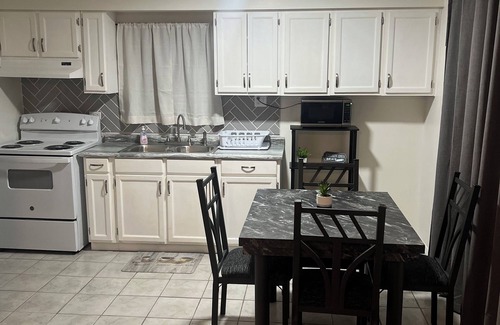 Redford Apartment | Charming 1-bedroom apartment in delightful Presidio with WiFi, AC