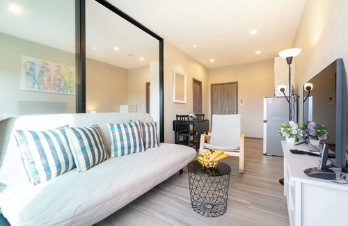 Sa Khu Apartment | Charming 1-bedroom apartment in Nai Yang with fitness room and WiFi