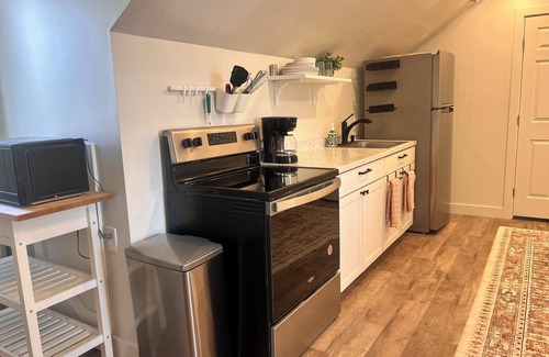 Draper Apartment | Charming 1-bedroom apartment with AC, WiFi in Draper - Skiing & Mountain Biking
