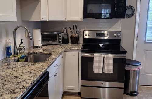 Garner Apartment | Charming 1-bedroom apartment in cool Garner, minutes from Raleigh