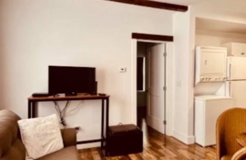 Lisbon Apartment | Charming 1-bedroom apartment with WiFi, AC in marvelous Lisbon