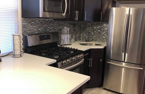 Queens Apartment | Charming 1-bedroom apartment in Queens with WiFi and AC