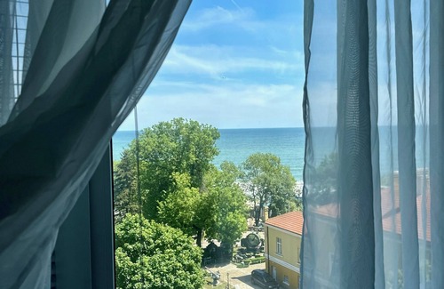 Varna City Centre Apartment | Charming 1-bedroom apartment in the city centre of Varna with infinity sea view!