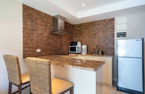 Kata Apartment | Charming 1-bedroom apartment with AC and WiFi in enchanting Karon