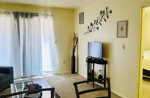 East Mesa Apartment | Charming 1-bedroom apartment in delightful Mesa with WiFi, AC