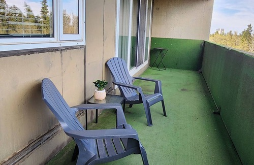 Red Deer Condo | Charming 1-bedroom condo in delightful Red Deer with WiFi, fitness room