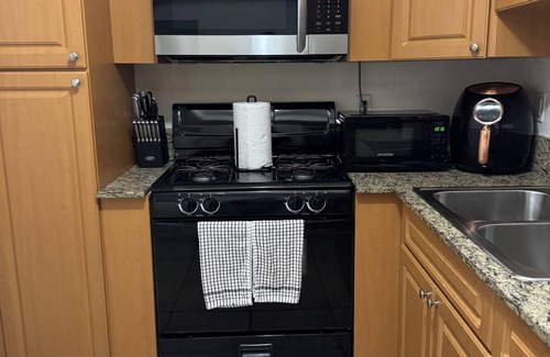 Ludlam Condo | Charming 1-bedroom condo with WiFi and AC in brilliant Miami