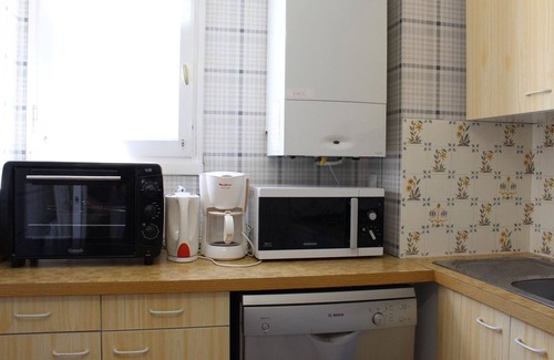 Le Pouliguen Apartment | Charming 1-Bedroom, Beach Proximity, Parking, Center of Le Pouliguen