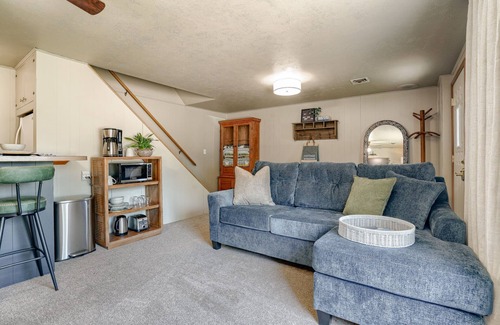 Ashland House | Charming 1-bedroom garden level suite in small town Ashland