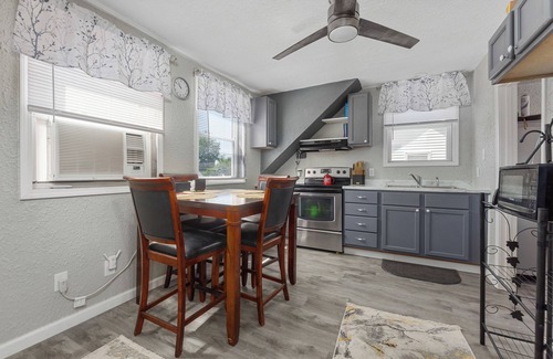Belleville Apartment | Charming 1-bedroom Hideout in Belleville with WiFi, AC