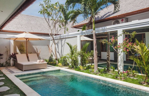 Sanur House | Charming 1-bedroom house in delightful Denpasar with WiFi, AC