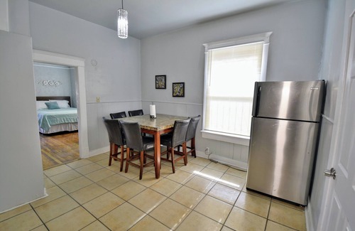 El Paso House | Charming 1-bedroom house Located Near Sierra Providence