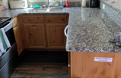 Layton House | Charming 1 bedroom house in Layton with AC, WiFi