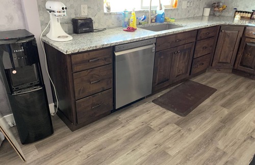 Layton House | Charming 1 bedroom house in Layton with AC, WiFi