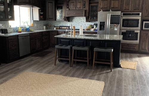 Layton House | Charming 1 bedroom house in Layton with AC, WiFi