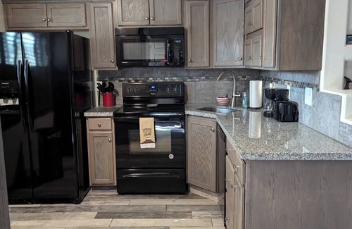 Green Valley Condo | Charming 1-bedroom Cozy Casita in tranquil Green Valley, AZ with AC & WiFi
