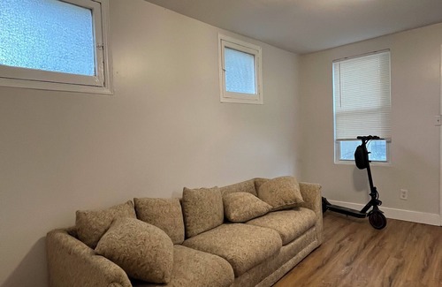 St. Louis House | Charming 1-bedroom with WiFi, AC in awesome St. Louis