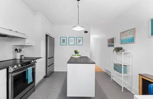 Nouveau-Rosemont Apartment | Charming 1 BR Apartment in Montreal, Cozy and fully equipped