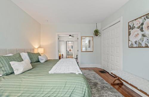 Bala-Cynwyd Apartment | Charming 1 BR Spacious Retreat [Sage Suites]