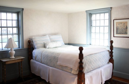 Little Compton Other | Charming 18th century farmhouse near ocean and artisan shops
