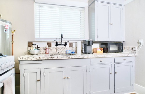 Dunbar Spring Apartment | Charming 1927 Downtown Tucson Fourplex