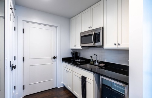 Lake Alfred Cottage | Charming 1BR/1BA Duplex on Lake Alfred