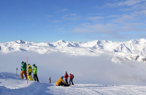 Meribel-Mottaret Apartment | Charming 1BR 4 pers. - Méribel, balcony, Wi-Fi, non-smoking