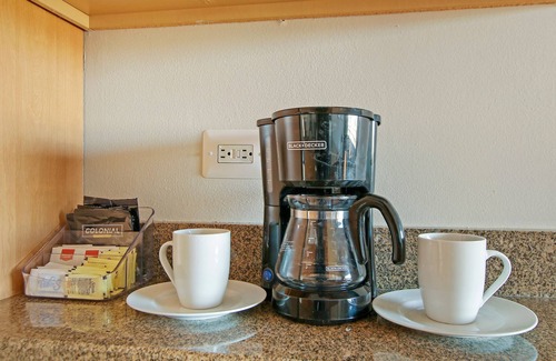 Arlington Heights Apartment | Charming 1BR Apt in Arlington Heights