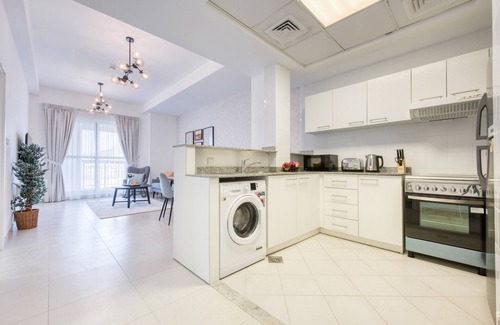 Al Quoz 4 Apartment | Charming 1BR at Al Khail Heights Al Quoz by Deluxe Holiday Homes