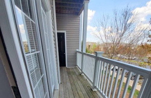 Lexington Apartment | Charming 2-Bed, 2-Bath Apartment