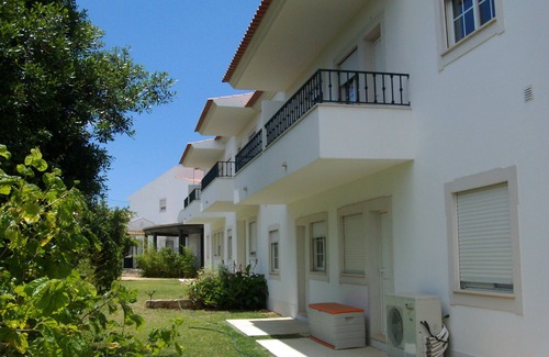 Vale de Carro Apartment | Charming 2-bed Apartment in Olhos de Água