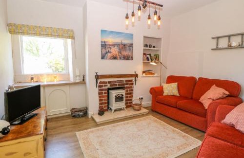 Rhoscolyn House | Charming 2 Bed House near Rhoscolyn DISCOUNTS FOR