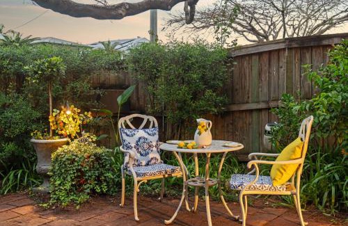 Ascot Apartment | Charming 2-Bed Terrace in Prestigious Ascot