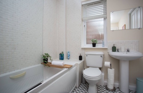 Durham Apartment | Charming 2-Bedroom outskirts of Durham city centre