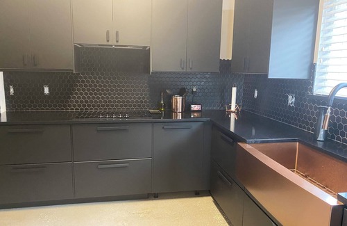 Winter Springs House | Charming 2-bedroom house with AC, WiFi in welcoming Winter Springs