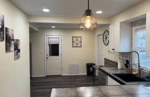 St. Petersburg - Clearwater House | Charming 2-bedroom Bungalow close to downtown St. Petersburg