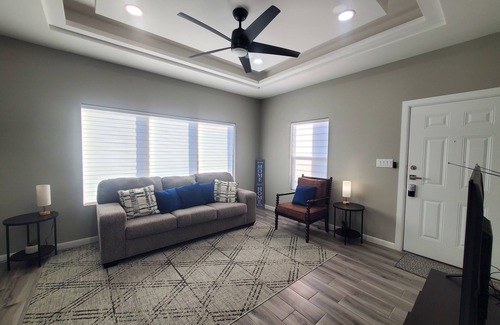 McAllen Apartment | Charming 2-bedroom, 2 bath apartment with AC, WiFi in wonderful McAllen