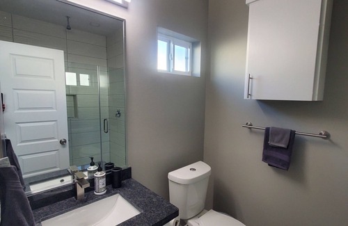 McAllen Apartment | Charming 2-bedroom, 2 bath apartment with AC, WiFi in wonderful McAllen