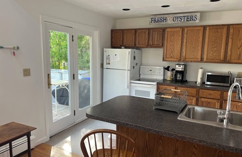 Marblehead Cottage | Charming 2 Bedroom, 2 Bath, Coastal Carriage House in Marblehead