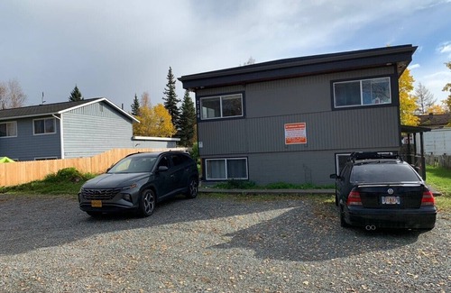 Spenard Apartment | Charming 2 bedroom apartment near airport in Spenard