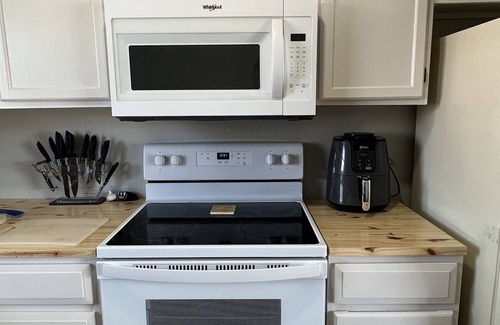 Sheridan Apartment | Charming 2-Bedroom Apartment in Historic Downtown Sheridan